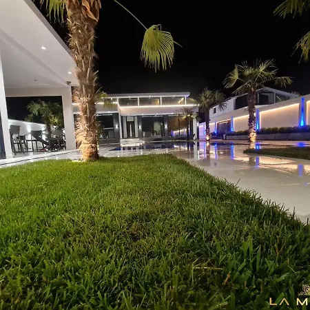 Villa La Mirage *