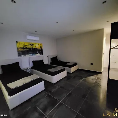 Вилла La Mirage Rrushkull (Durres)
