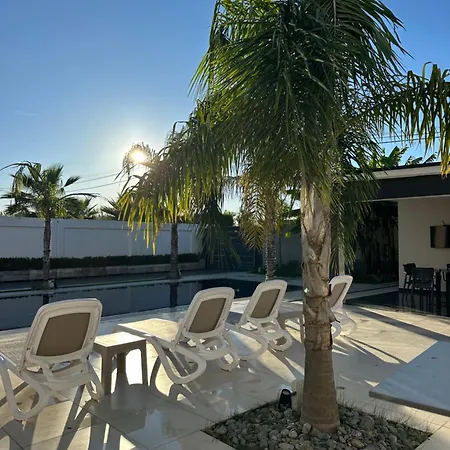 La Mirage *