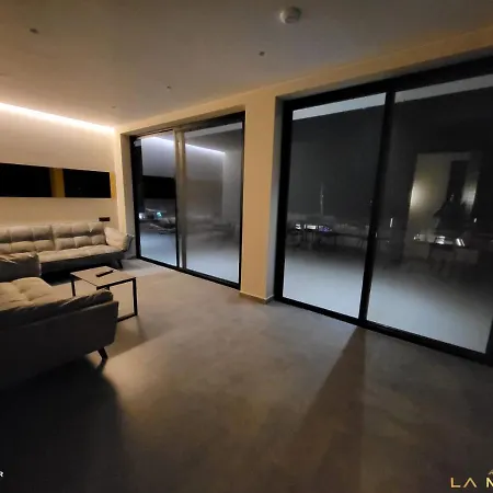 Villa La Mirage *