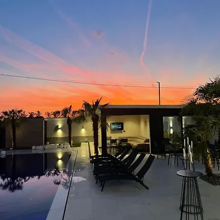 La Mirage * Rrushkull (Durres)