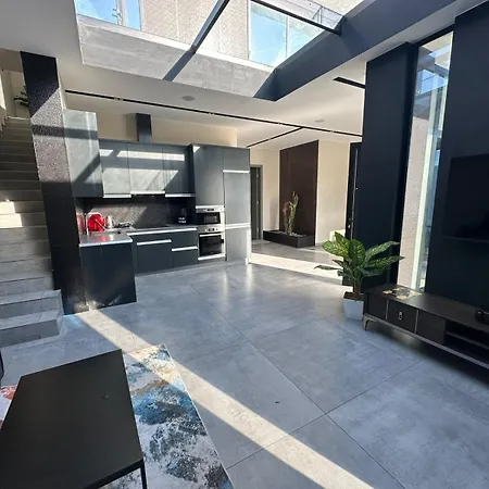 La Mirage *