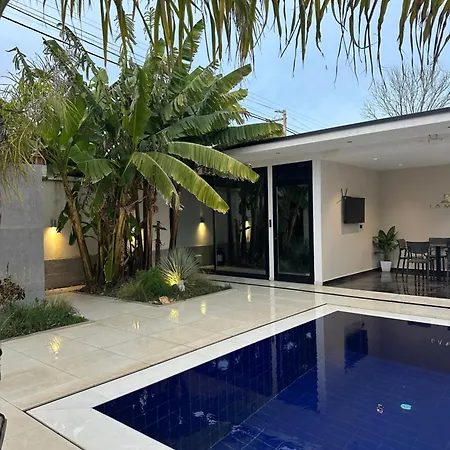 Villa La Mirage