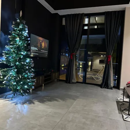 La Mirage Villa *