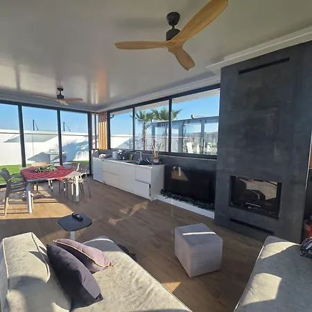 La Mirage Villa