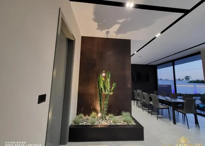 La Mirage Villa Rrushkull (Durres)